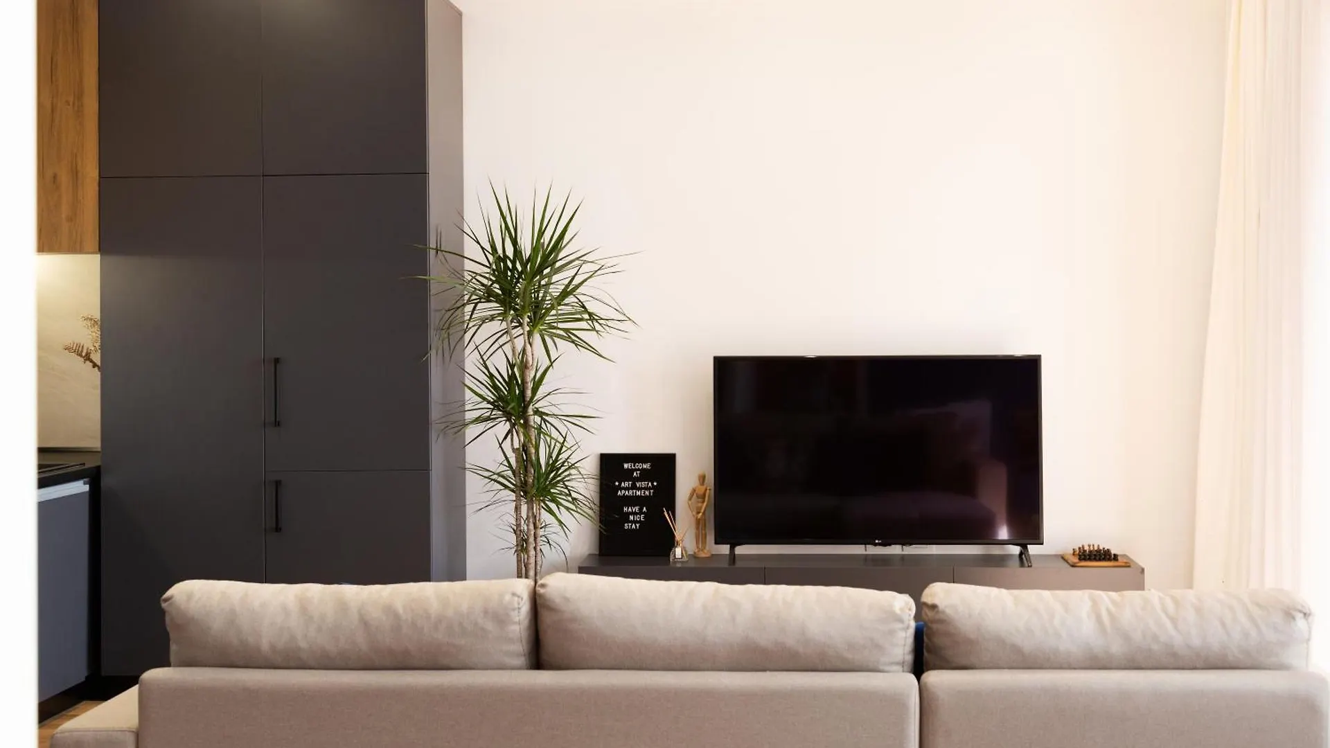 Art Vista Apartment Tirana